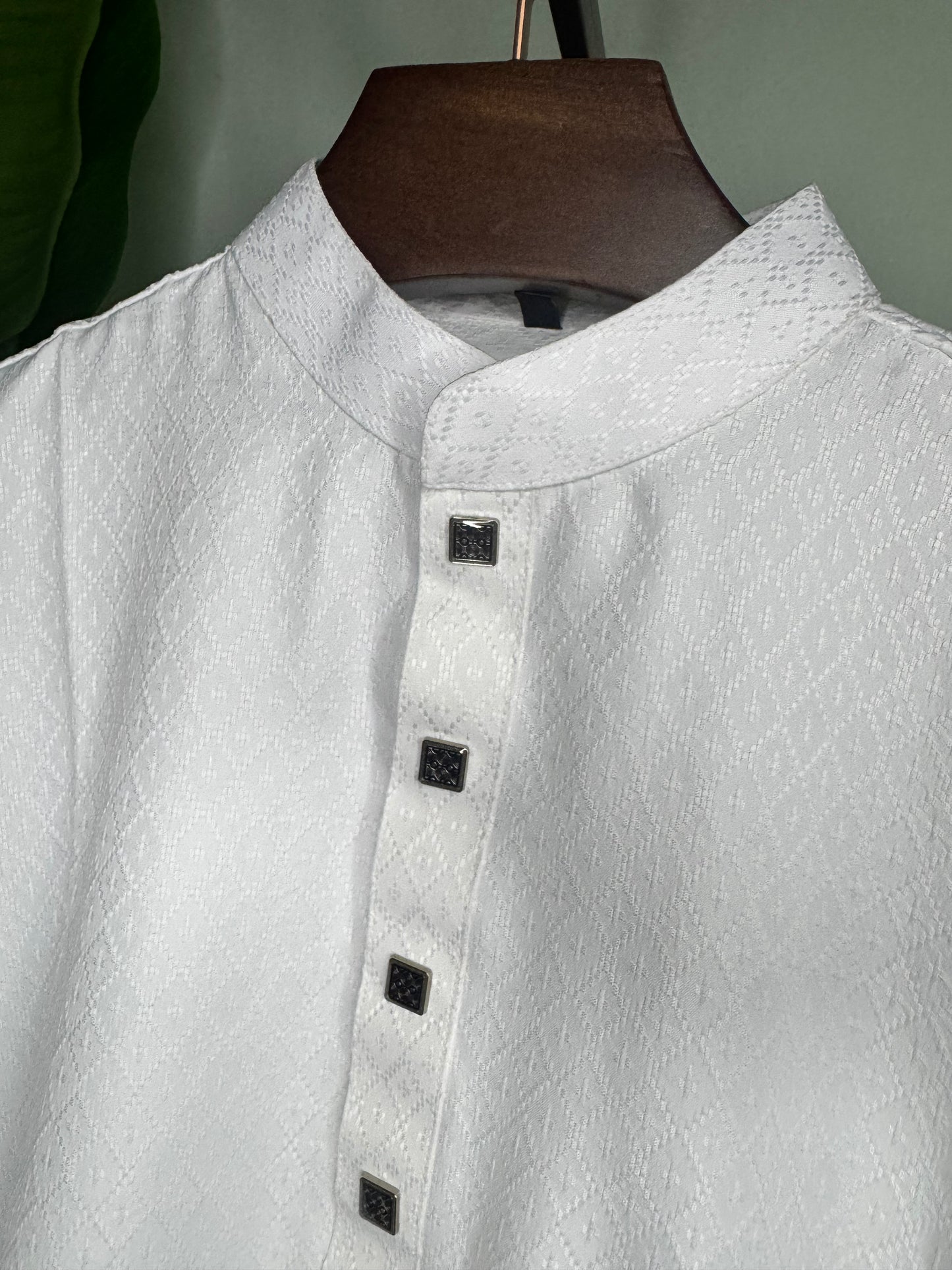 The Pearl White Edition